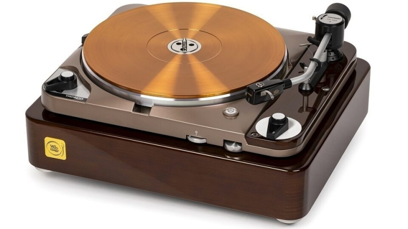 Thorens TD 124 DD 140th anniversary лимитированная версия в честь 140-летия компании